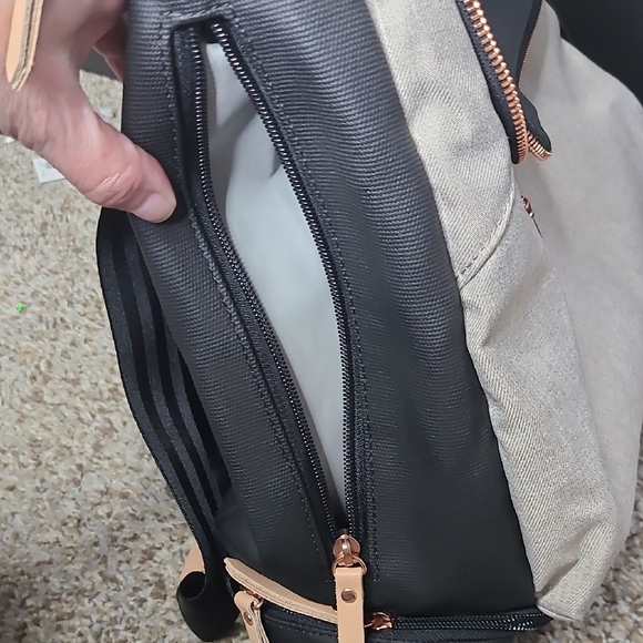 Petunia Pickle Bottom Baby Bag Black and Cream Tote - Picture 10 of 16